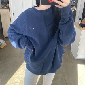 Oversized Nike crewneck